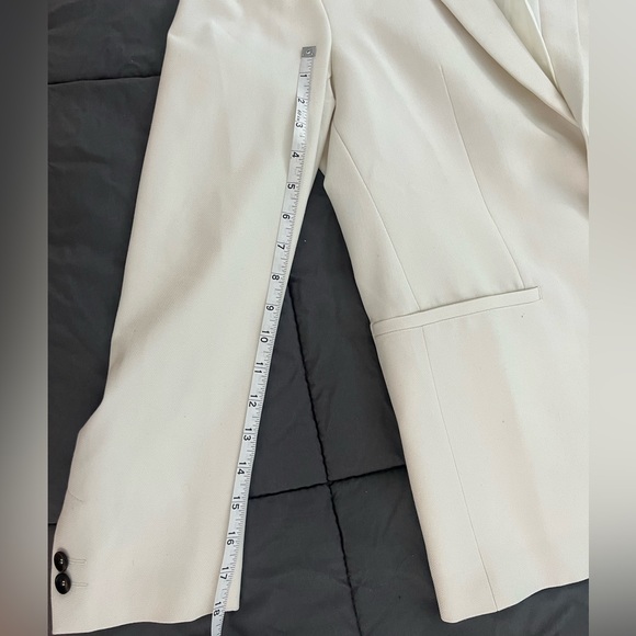 Brand new Zara blazer - Picture 8 of 10